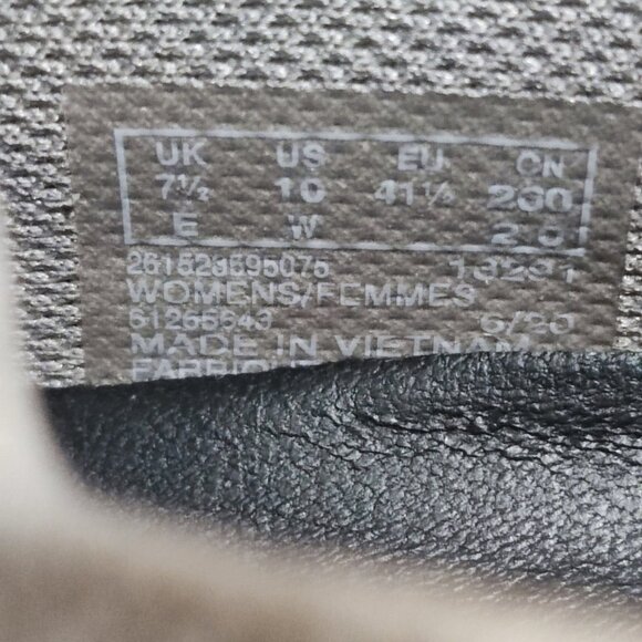 Clarks Wave 2.0 Step knit slip-on sneakers women's sz 10 stone colour waterproof - Picture 6 of 16